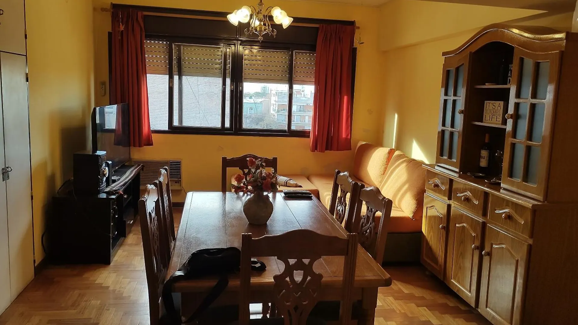 Departamento Centrico Con Cochera Mendoza Argentina